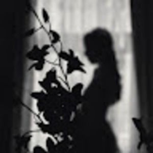 Meet your Posher, Claudia